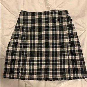 brandy melville cara skirt